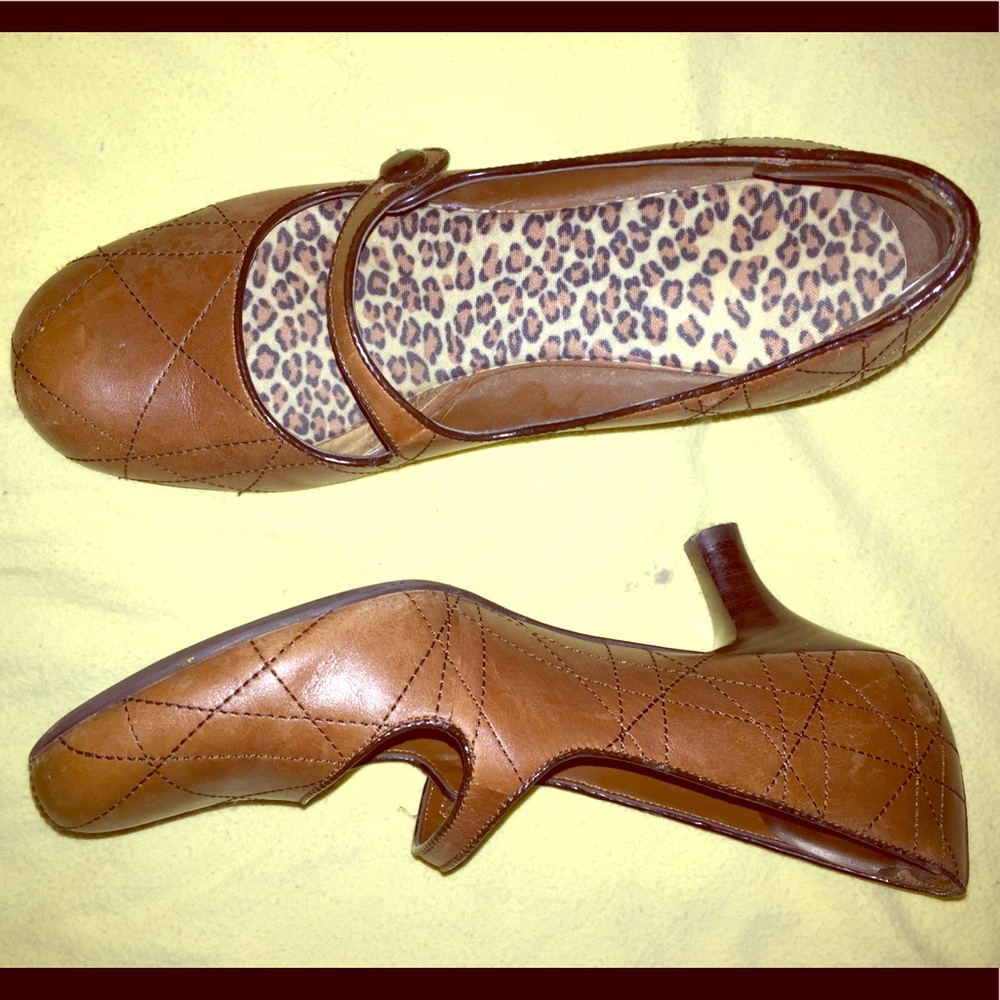 Franco Sarto Brown Pumps with Front Strap